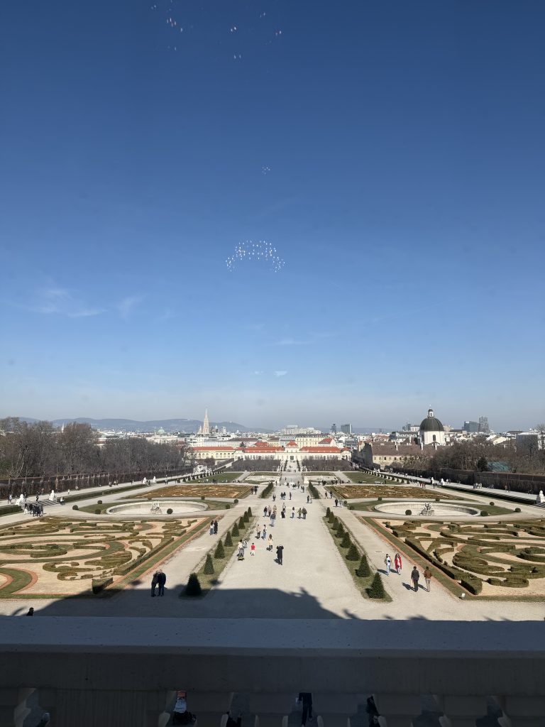 A vista de dentro do Palácio Belvedere